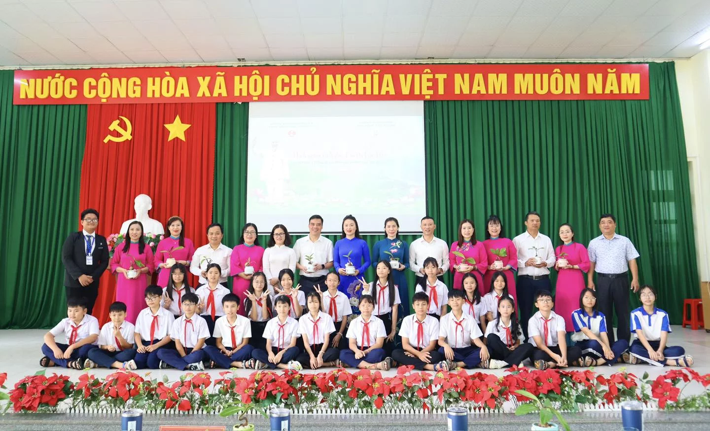 6ZkCHVJpiLprk7XEtrvA9TPibAbkMmRiIMDvLYMG