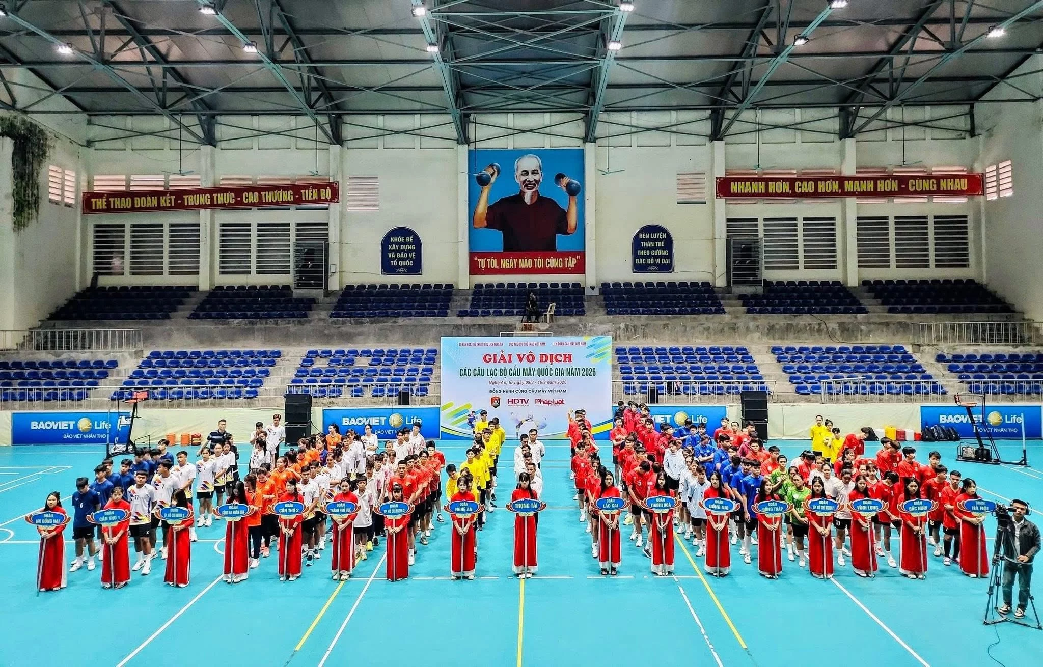 El3BvFxjMjKNoe7fHQBBNe5m2LvS0enS8JxJsGm6