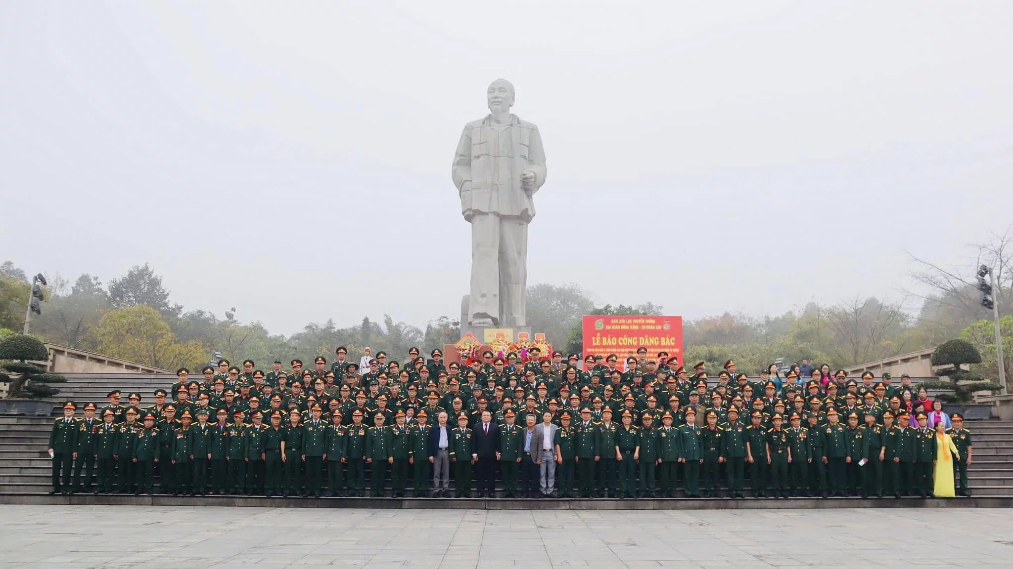 eP9aqDYbloKfF8TWNFdF9LdQITj41iOG4kHjU2x8