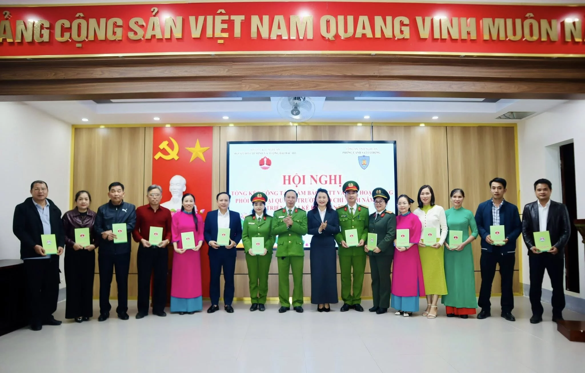 zwNR3X8oQis2YH7GtlxOG6bytvaN9Au7mlvNtw1z